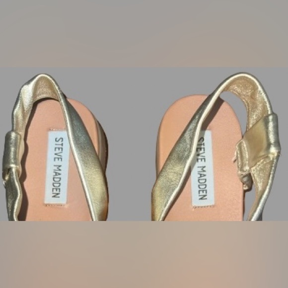 NWOT, Steve Madden, metallic gold leather “Dessie” crossover strap sandals - Picture 4 of 6